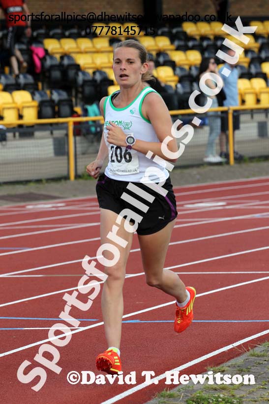 1500 metres, North East Masters Champs, Monkton Stadium,  Jarrow. Photo: David T. Hewitson/Sports for All Pics